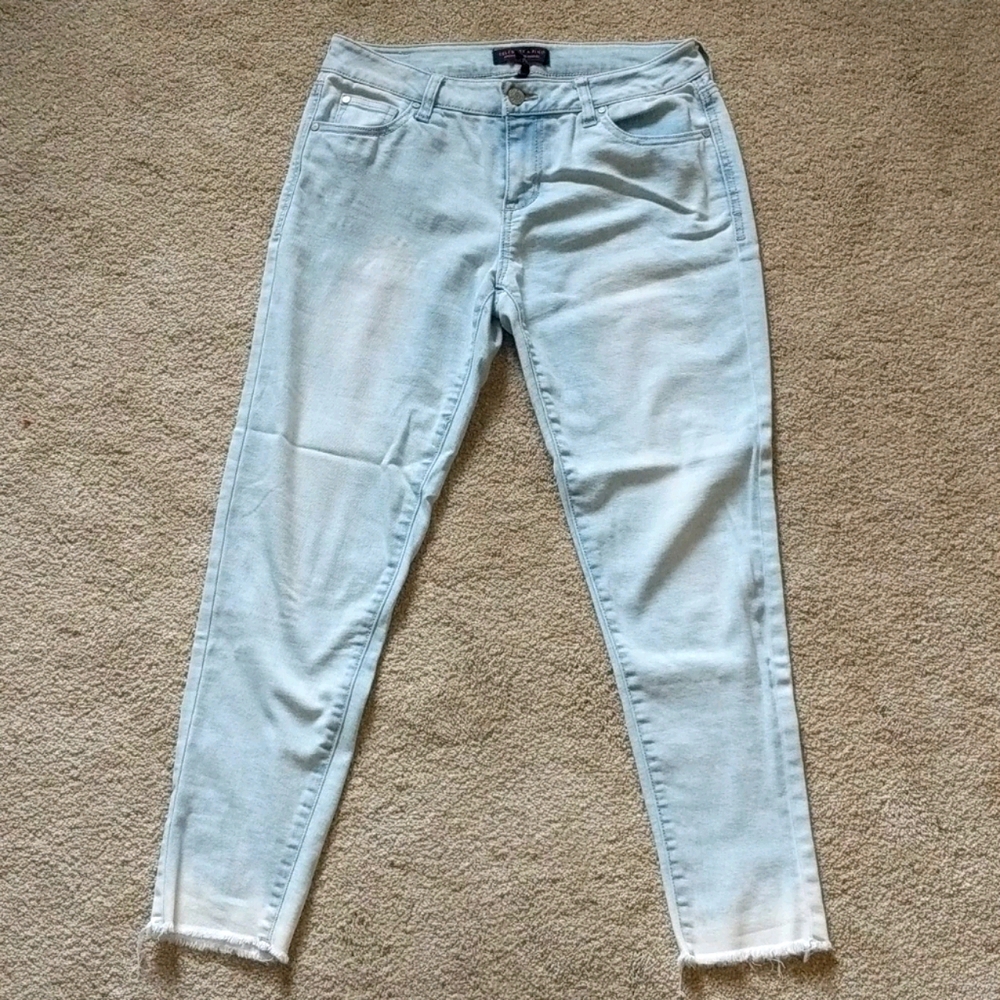 Women's skinny jeans